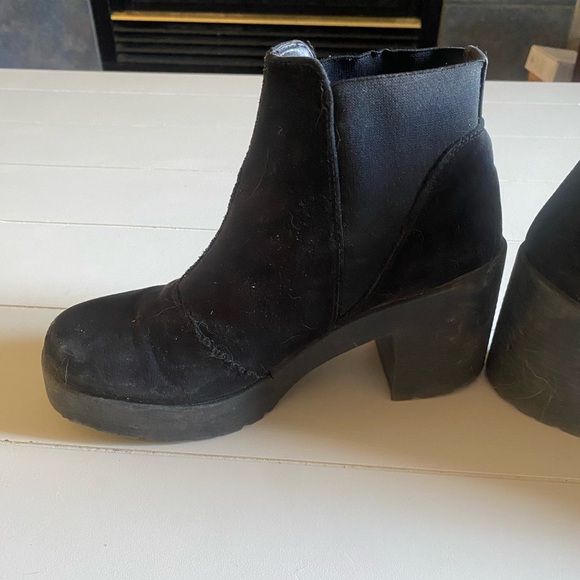 Black top shop heeled boots - Picture 5 of 9